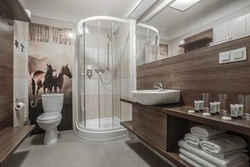 Фото номера Стандартный трехместный номер Отель Hotel Texas - Żory г. Жоры 5
