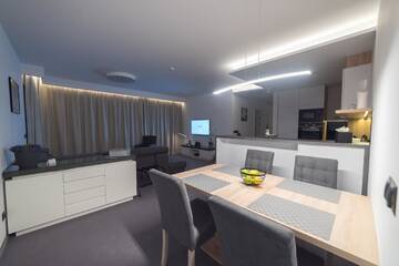 Фото номера Апартаменты Делюкс Апарт-отели Apart-Hotel VIVI RESIDENCE &amp; SPA г. Жоры 6
