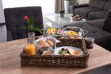 Фото номера Апартаменты Делюкс Апарт-отели Apart-Hotel VIVI RESIDENCE &amp; SPA г. Жоры 37
