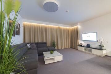 Фото номера Апартаменты-студио Апарт-отели Apart-Hotel VIVI RESIDENCE &amp; SPA г. Жоры 10